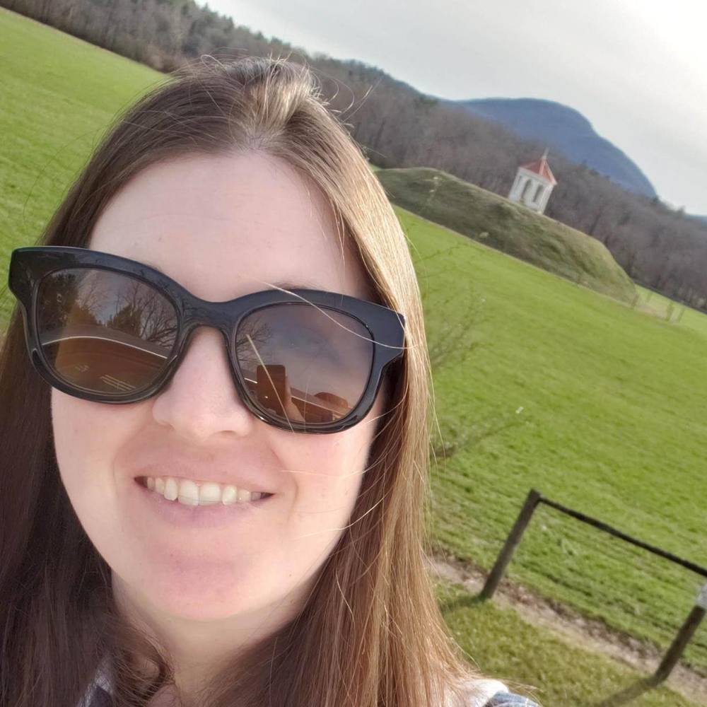 Meet your Posher, Daphne